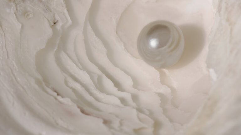 Ekstrakt z pereł – luksusowy składnik o działaniu rozświetlającym